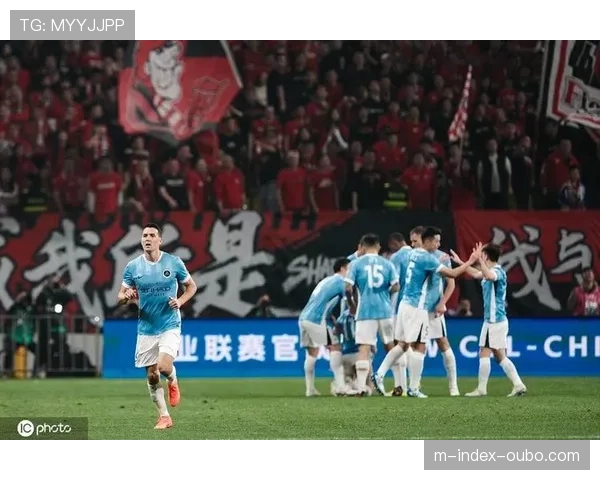 新鹏城客场十人应战 两球告负后排名滑落至第六